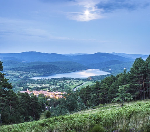 entorno sierra de la rioja vistas pueblo 1